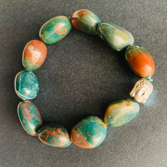 Bloodstone Bead Buddha Head Bracelet - Picture 3 of 4